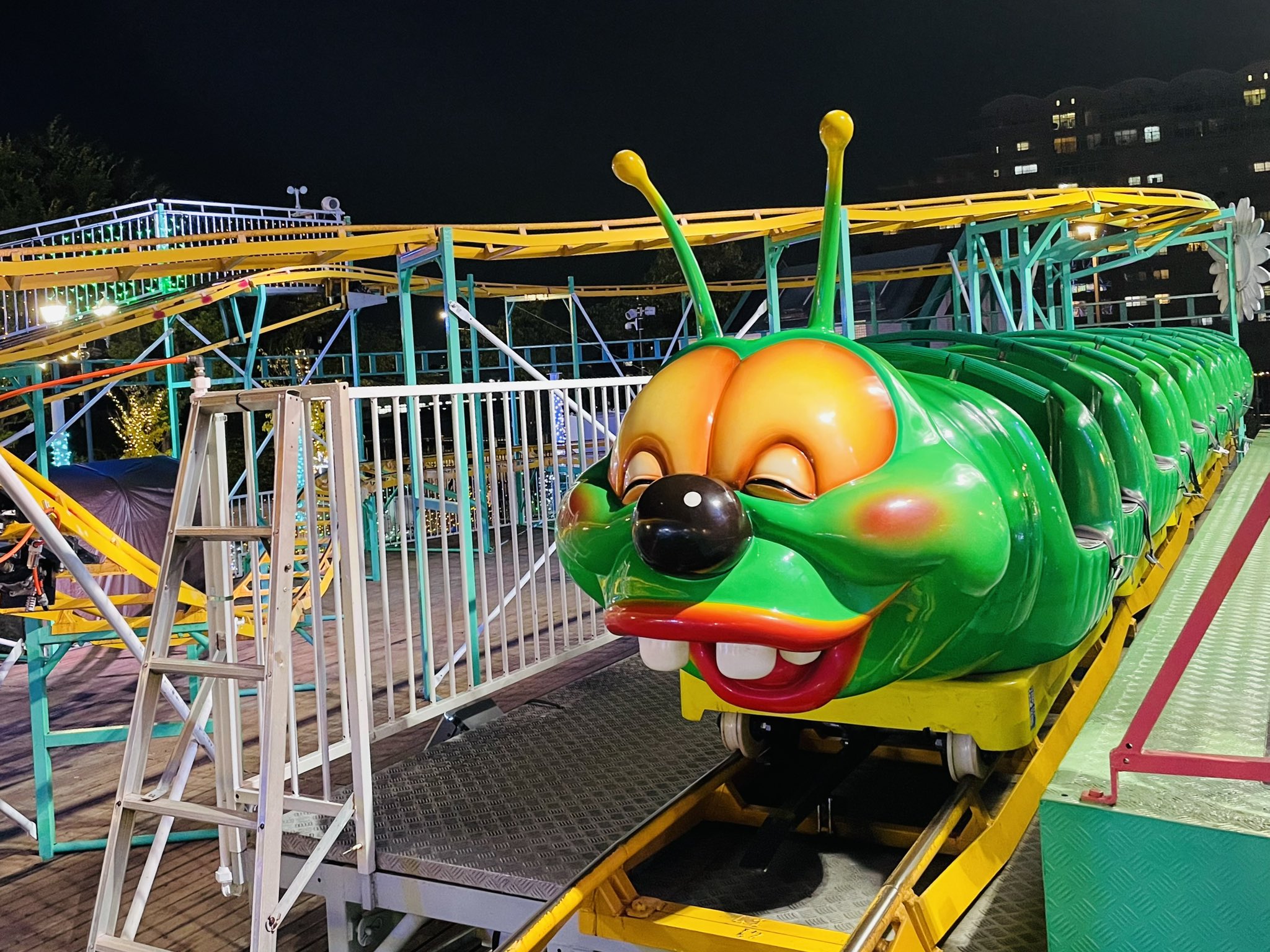 ◆オーダー用◆ダイカット シルエット 遊園地 ◇オーダー用◇ダイカット シルエット 遊園地