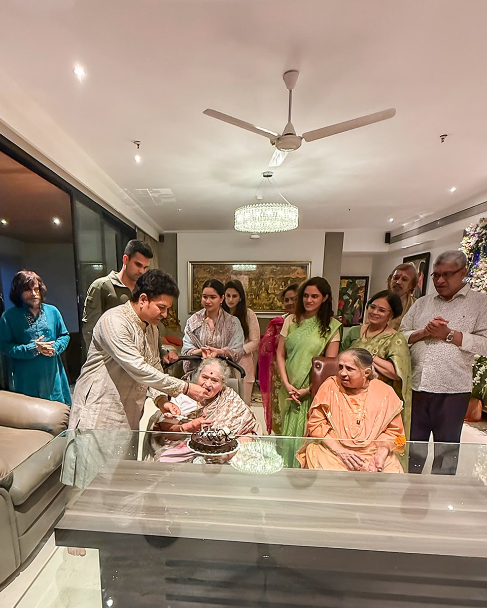 Sachin Tendulkar tweet media