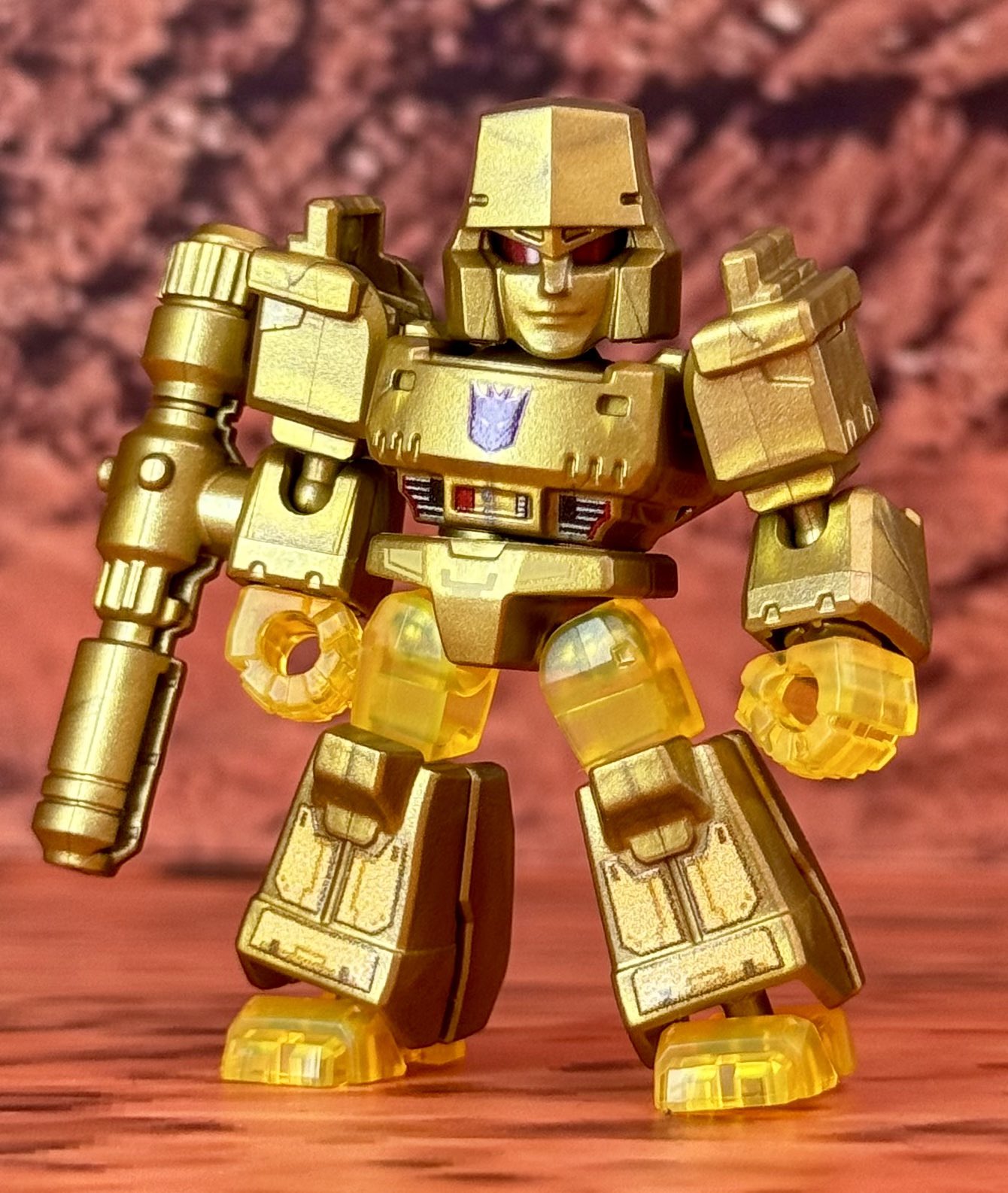 トランスフォーマー　メガトロン　ゴールドバージョン Haru on X: 