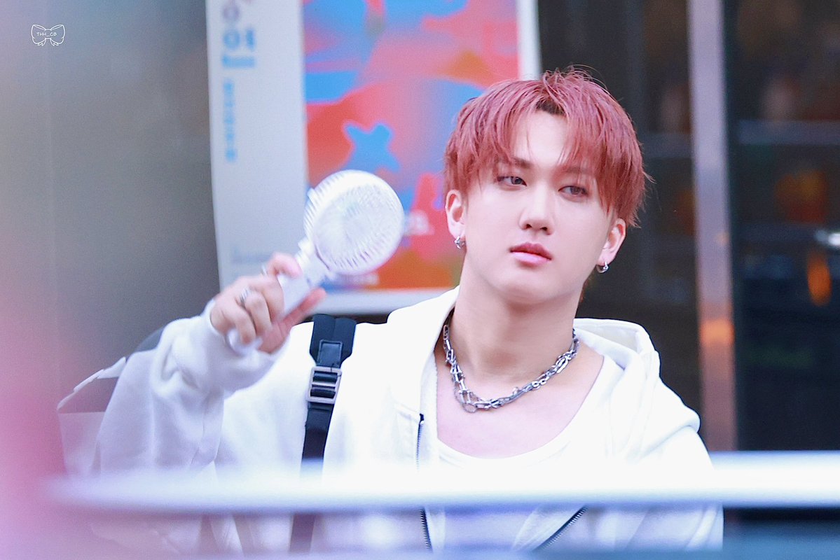 CHANGBIN BRASIL (@changbinbrasil) on Twitter photo #FOTO | 29.08.25
Changbin deixando o Music Bank ❤️
#스트레이키즈 #StrayKids #Changbin #창빈 <a href="/Stray_Kids/">Stray Kids</a> #FOTO | 29.08.25
Changbin deixando o Music Bank ❤️
#스트레이키즈 #StrayKids #Changbin #창빈 <a href="/Stray_Kids/">Stray Kids</a>