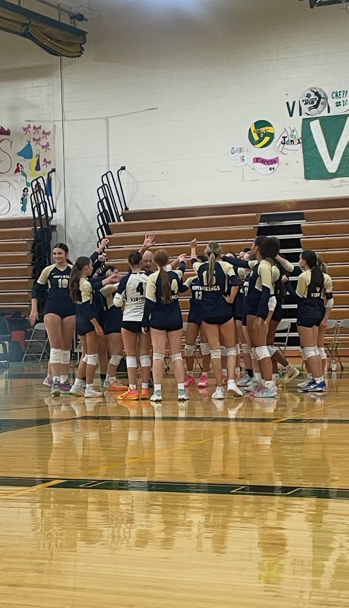 @VikingsSportsNow (@hopewellsport) on Twitter photo The Hopewell HS Girls Volleyball team is 2-0 Following a Sweep of Blackhawk. Viking Sports Now’s Lillian Otto has a recap and all the details. vikingssportsnow.com/hopewell-girls… <a href="/PsuOtto/">Chris Otto</a> <a href="/bctimes/">Timesonline.com</a> The Hopewell HS Girls Volleyball team is 2-0 Following a Sweep of Blackhawk. Viking Sports Now’s Lillian Otto has a recap and all the details. vikingssportsnow.com/hopewell-girls… <a href="/PsuOtto/">Chris Otto</a> <a href="/bctimes/">Timesonline.com</a>