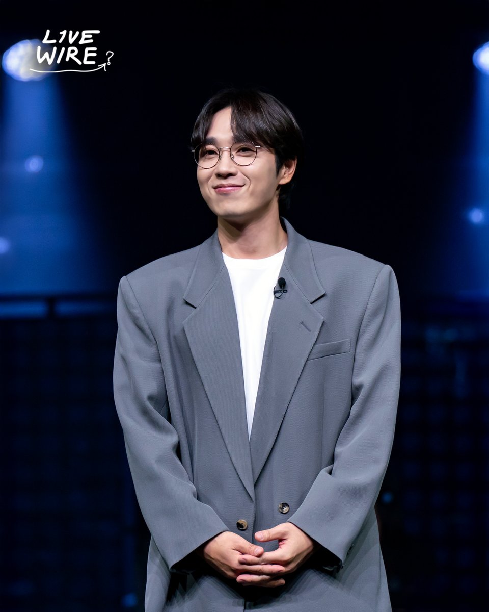 [라이브 와이어] 11화 포토타임📸

🔗이석훈

뮤직 커넥팅존 [라이브 와이어]
📺매주(금) 저녁 7시 Mnet tvN 동시 방송

#LIVEWIRE #라이브와이어 #정재형 #코드쿤스트 #Mnet #엠넷
#이석훈 #소수빈 #헤이즈 #크러쉬 #Crush