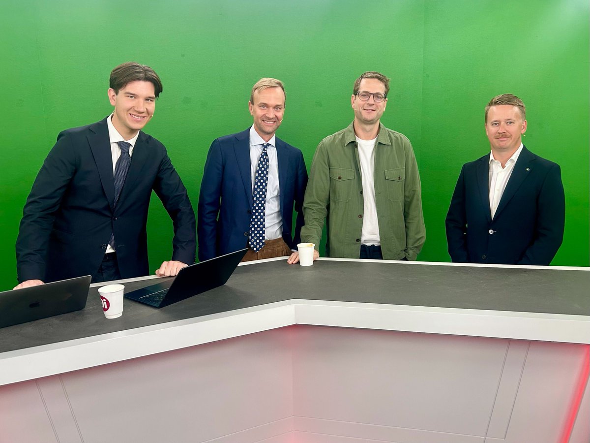 Flat ger sig in i försvarssektorn – hör ordförande <a href="/klarnaseb/">Sebastian Siemiatkowski</a> om investeringen i starten av Börsmorgon
#finanstwitter
Kan bli en fråga eller två om Klarnas börsplaner också.

Live här:
di.se/ditv/live-di-t…