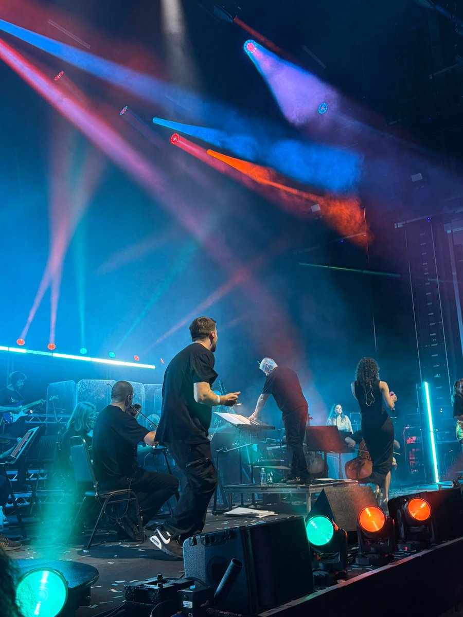 How to open a venue! <a href="/LimelightOrchUK/">The Limelight Orchestra</a> <a href="/Bradford_Live/">Bradford Live</a> 🎉🤩🙌
