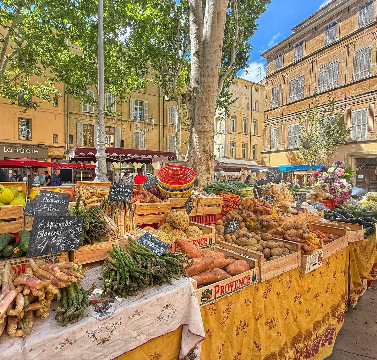 Daily #photooftheday from #France market day in Aix-en-Provence! 
#thegoodlifefrance