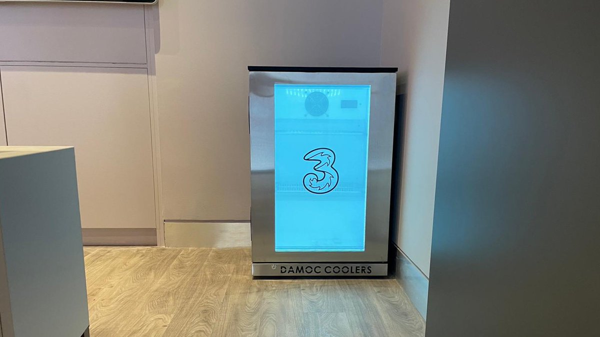 🚀 We transformed 3 Ireland’s HQ with cutting-edge digital signage:
📺 Video walls
✨ Mirror displays
🧊 Fridges with built-in screens

A workplace that reflects innovation &amp; global leadership 🌍

👉focalmedia.com

#DigitalSignage #WorkplaceInnovation #FutureOfWork