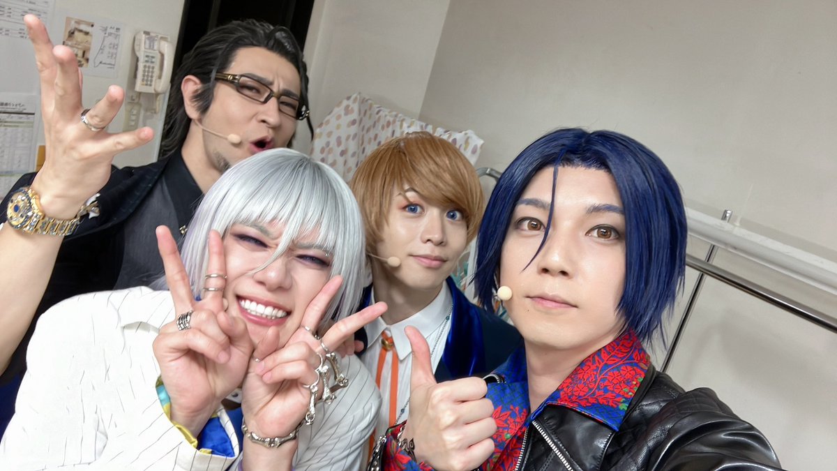 asa10_y's tweet image. よーへー!
遅れたけど誕生日おめでとー!!!
乾杯だ。また会えるの楽しみにしてる!
昨日はみんなにお祝いしてもらって今日は二日酔いかなー!
#パラステ