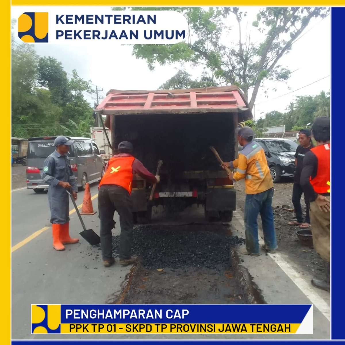 ppks01's tweet photo. Tambal lubang/ Patching menggunakan Campuran Aspal Panas (CAP) Km Bms 28+875 Ruas Sp3 Barat Jln Lingkar Sumpiuh - Bts Kab Kebumen/Banyumas.
@dpubmckjateng https://t.co/E9yshCzMaL