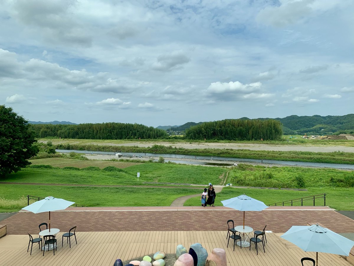 道の駅常陸大宮〜かわプラザ展望台(といっても2階)から久慈川を望む。

#道の駅常陸大宮
#かわプラザ
#二拠点生活