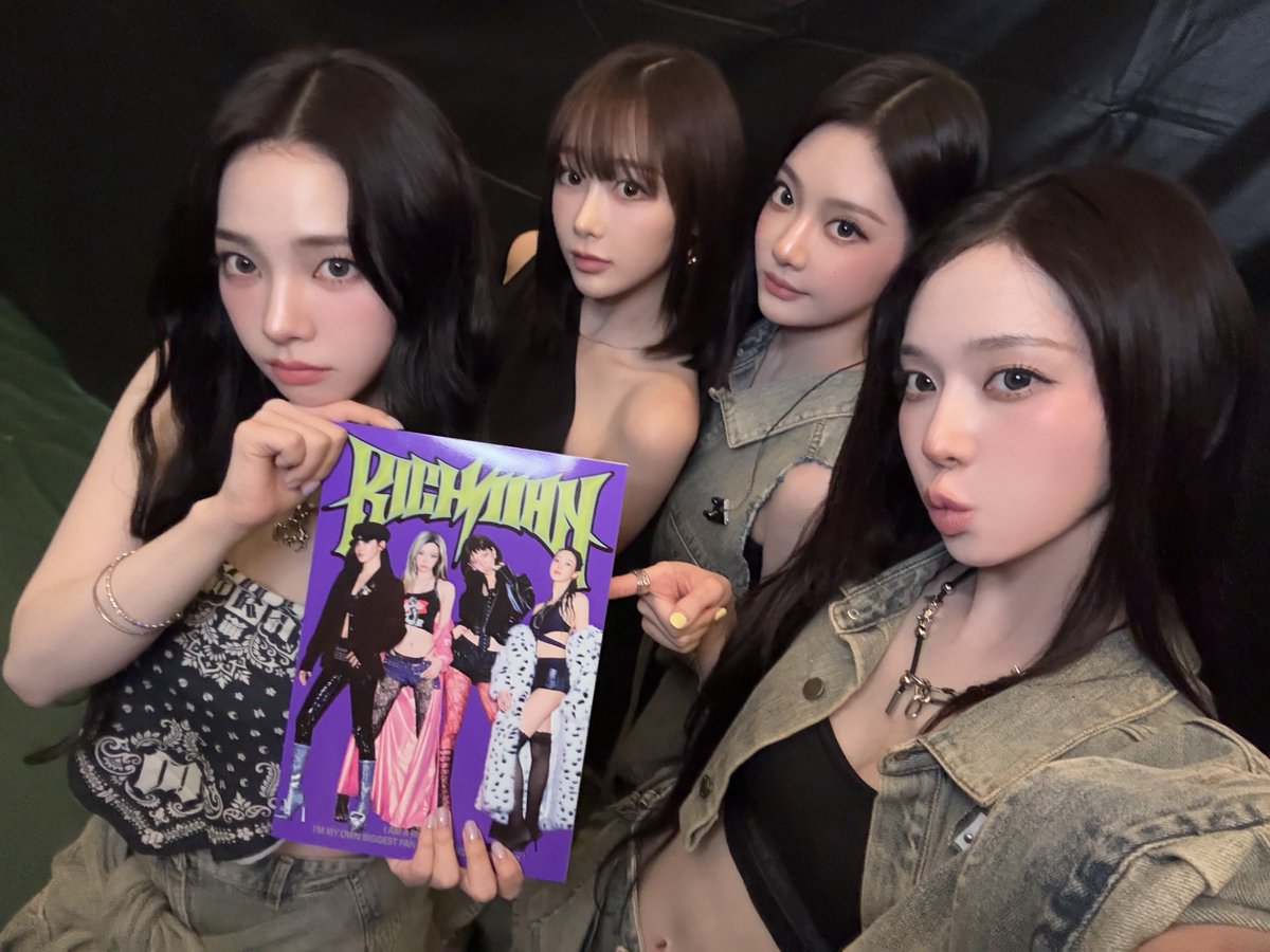 Rich Man ENERGY⚡️

Hey MYs, pre-order's live now - don't miss it! ✔️
aespa.lnk.to/RIchMan

#aespa #æspa #에스파
#RichMan #aespaRichMan