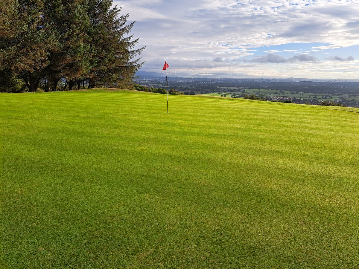 ferenezegc's tweet photo. Good morning
We are certainly catching up on rainfall this week! Another big one Tomorrow, Invitational. Course looking and playing great! https://t.co/98bD6yc0l9