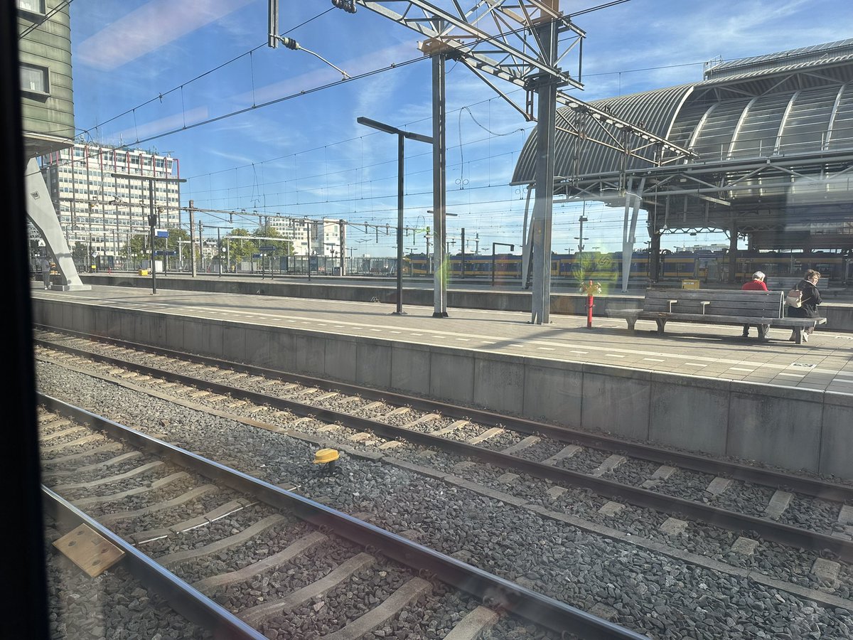 mdf200's tweet photo. On the train to Zandvoort!
#DutchGP #DutchF1 https://t.co/3qPKekCV5h