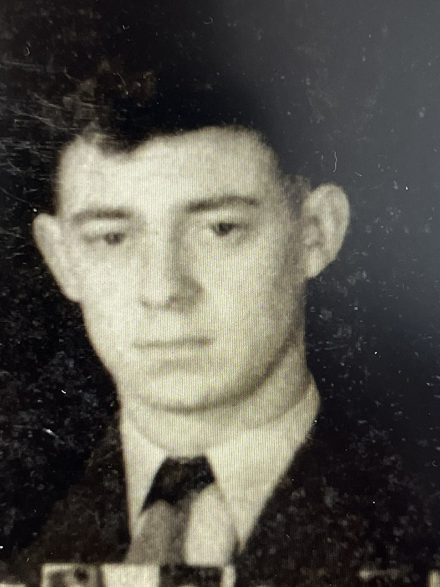 #herdacht - 30/08
Sergeant Lucien Clement Verschraegen
Geb.10/7/1931 Sint-Amandsberg
Gest.30/8/1952 Chokko-Ri, Korea
Vrijwilliger B-compagnie, Belgisch Koreabataljon 
Gedood door mortiervuur
<a href="/Defensieblog/">Defensieblog</a>