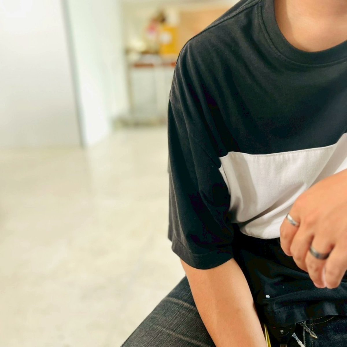 เดี๋ยวเย็นนี้กลับไปไลฟ์ Stardew valley ให้ดูนะคัาบทุกคนขอเดินเตะฝุ่นด่อน🤣

#วีเสี่ยงๆ