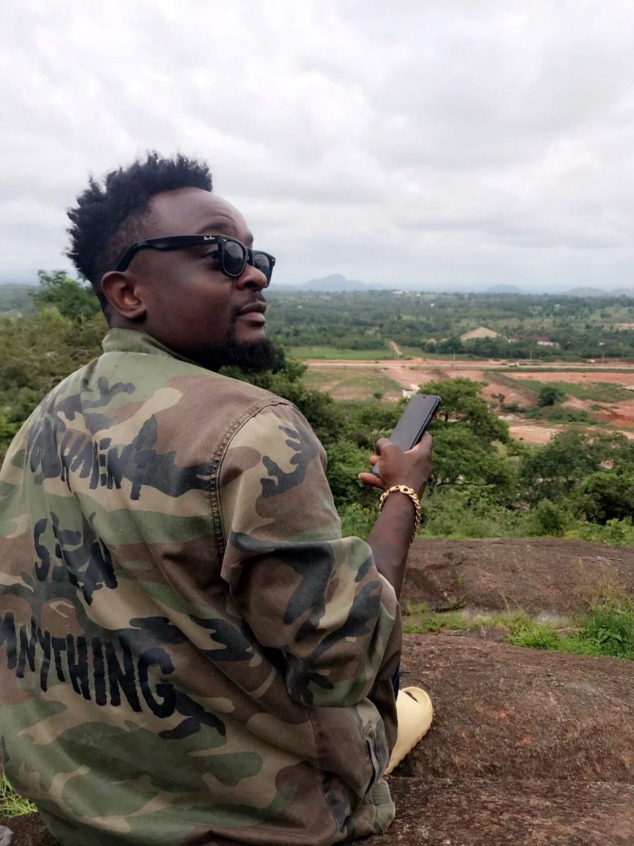 Harry Hood (@richoccupation) on Twitter photo 