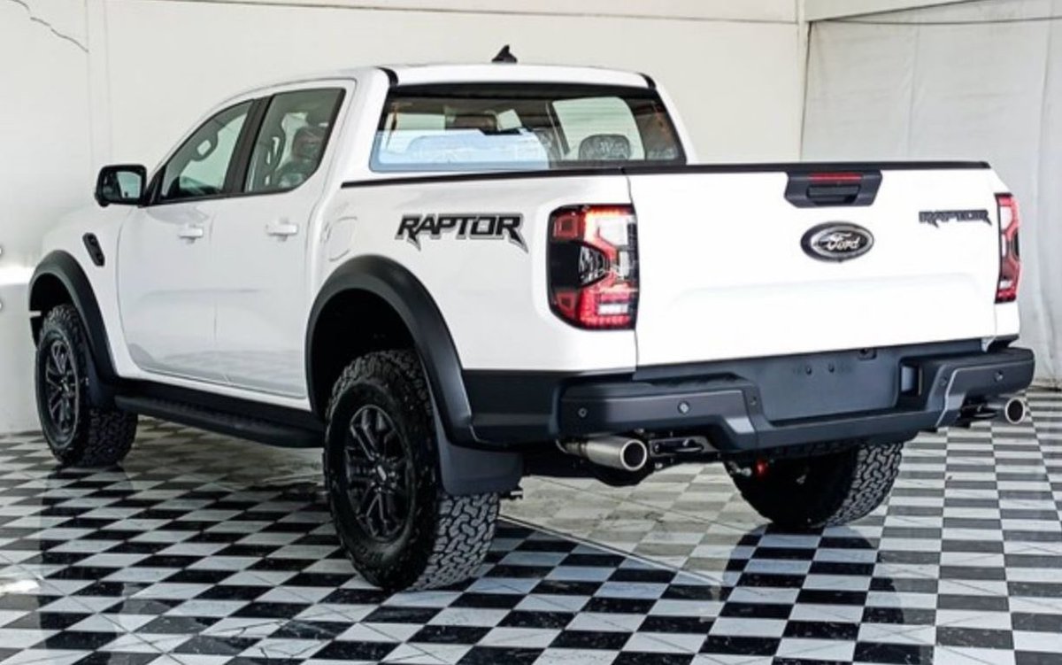 2025 Ford Ranger Raptor 3.0 V6 Petrol
◾️Travelled 5KMS ONLY
◾️3000cc V6 Turbo 
◾️10 AT
◾️Two Tone Leather seats
◾️Brand New

Total car cost sourced, cleared &amp; registered: 13M💰
Contact us for best price: 0793-687 678