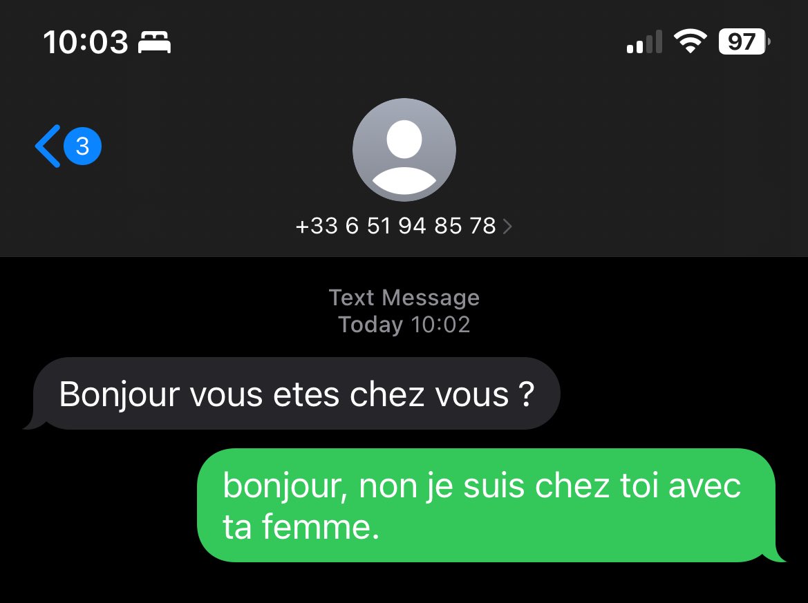 MDRR j’ai tjr rêver recevoir le message juste pour écrire ça