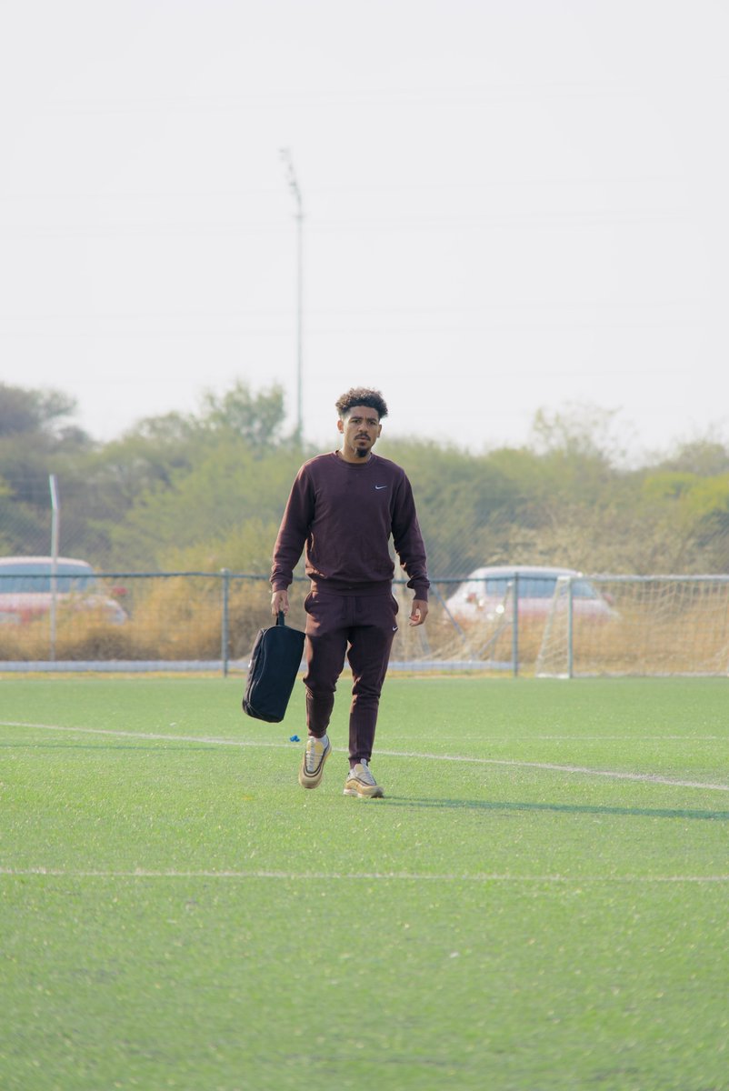 CentreChiefsFC's tweet photo. #DripFriday EP4 winner is Ronaldo โRonnieโ Fortune , โฝ๐ฅ๐ฃ๐ฅ
Gallery below โฌ๏ธ
#MagosiMaaparankwe #MCCSC https://t.co/A3zhSLUMng