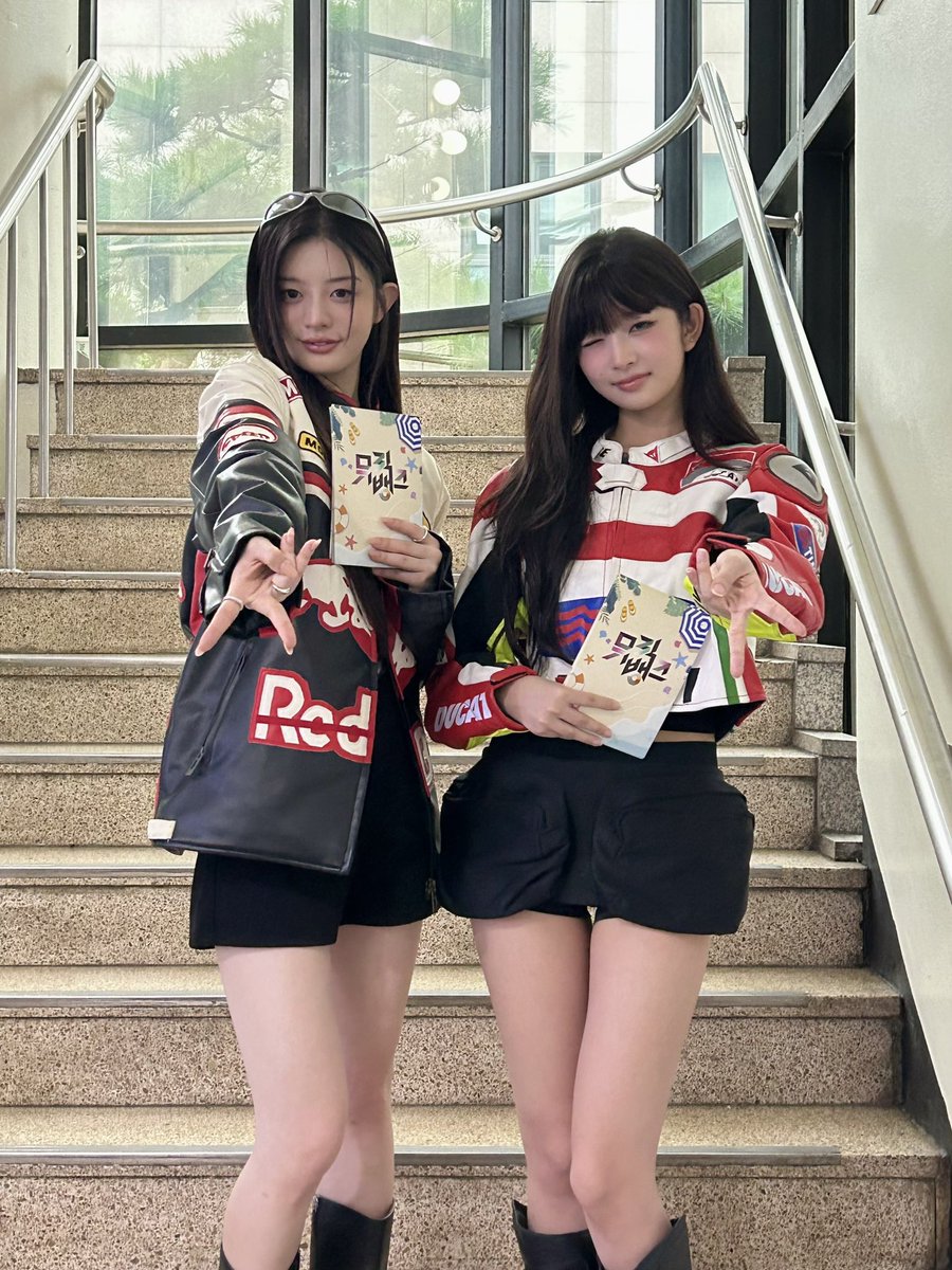 rei pics tweet media