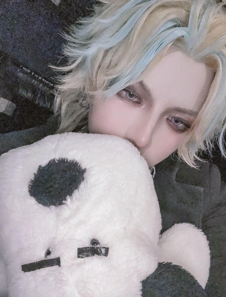 가위 (@scissors0510) on Twitter photo 