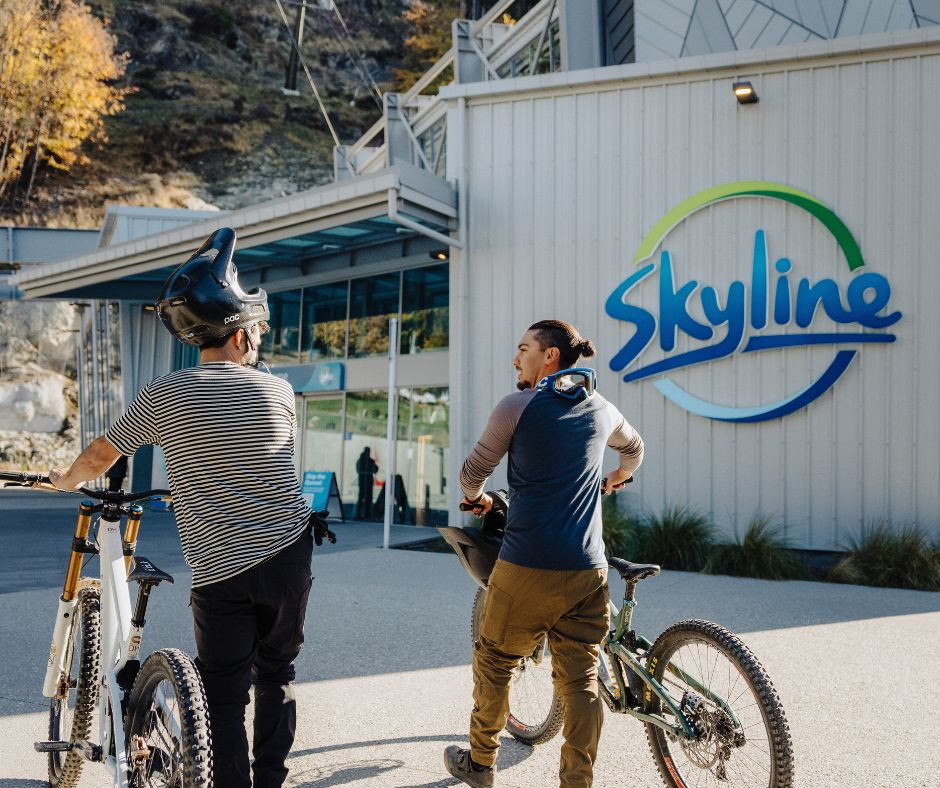 Investing in Kilvey’s MTB scene 🚵‍♀️

From resurfacing existing tracks to developing new, advanced-level trails for expert riders, we can’t wait to bring investment to Swansea’s mountain bike community. 

#skylineswansea #skyline #swanseabay #swansea