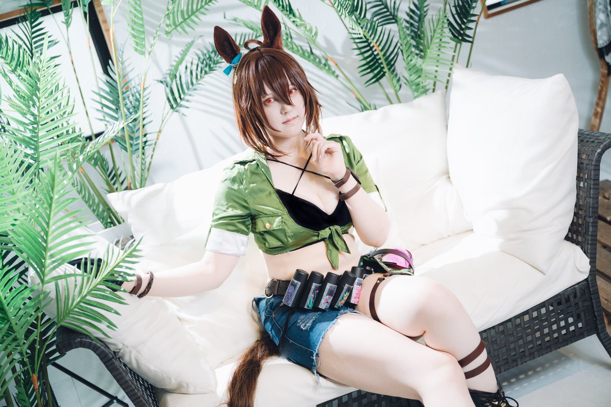 【#Cosplay】

ウマ娘🐴/アグネスタキオン
Lunatic_Lab🧪
photo( <a href="/zunpy_photo/">ずんぴよ(,,⊕︿⊗,,)っ📸9/6a!</a>）

#0727夏だ海だウマ娘だ
#ウマ娘コスプレ
#ウマ娘になってしまいました