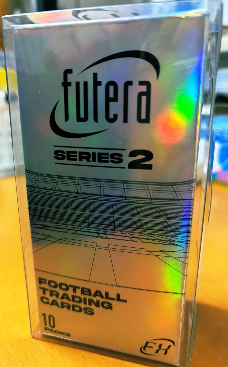 gtagolgolpin072's tweet image. カードじゃなくてboxプロテクターでした
まあね！！！これはこれで大事やからね！！！！！
記念すべきboxという事で！！！！！！
#futera 
#diamondbox