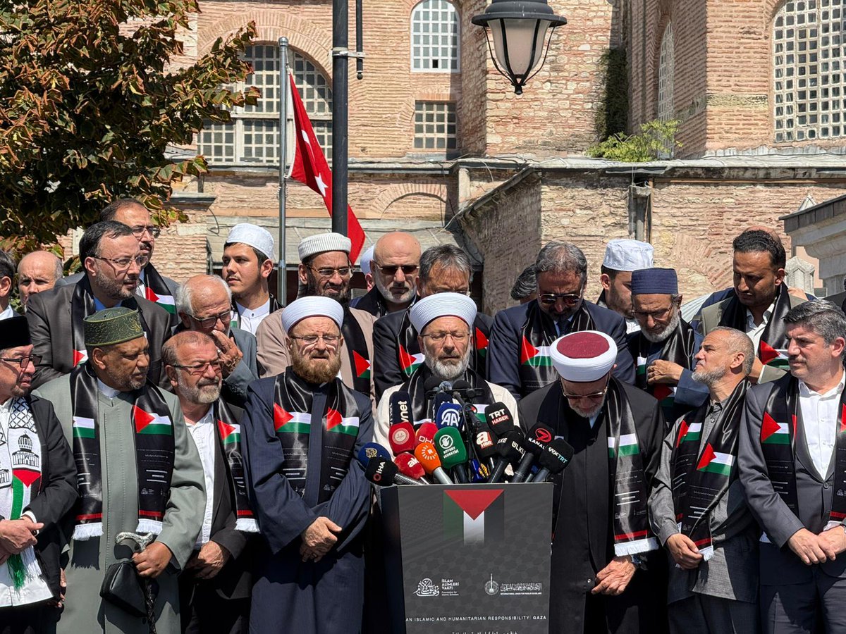 Yeni Şafak tweet media