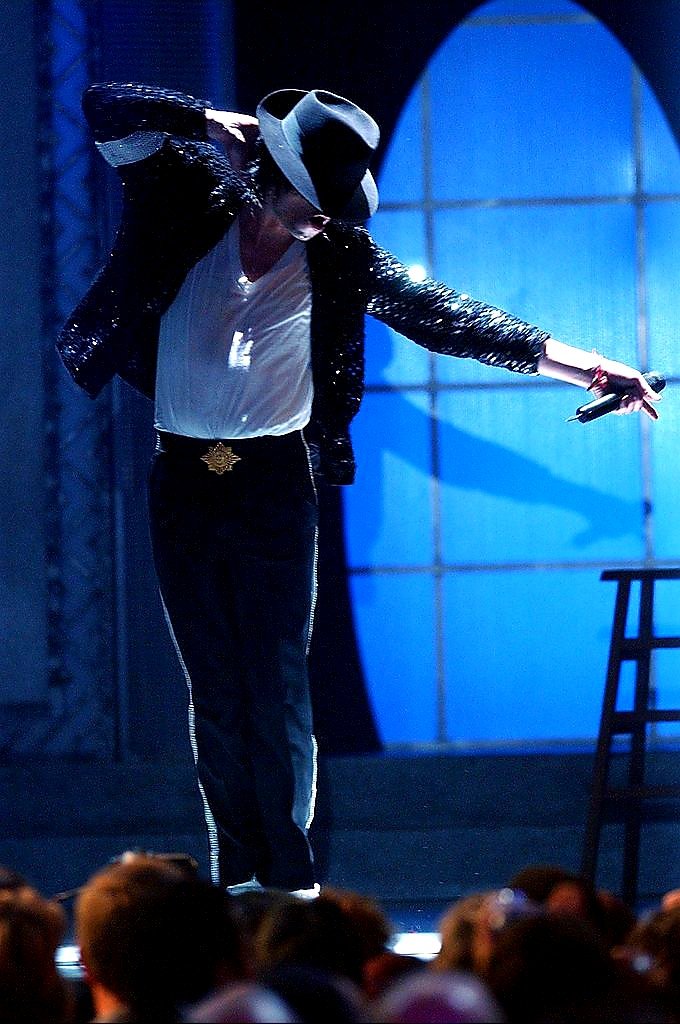 GlitterMagic777's tweet photo. Michael Jackson was more than 'just' a musical legend. He was a role model, great father, humanitarian, activist, pioneer, lifesaver, an inspiration for so many people to be a good person. He used his fame to help others and despite what people did to him, he never stopped. https://t.co/3W3C3gw44Y