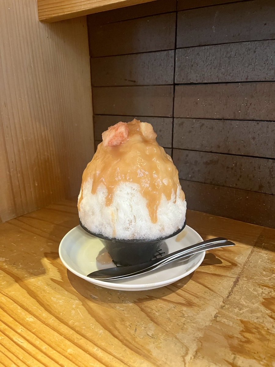 Missgwc2025's tweet image. エントリーNo.5 金曜日担当
有菜(ゆな)です💜💭

私の趣味はかき氷を食べることです🍧🥄

毎年色んなかき氷を友達と食べに行っていますᵕᴗᵕ

毎日投票・応援お願いいたします！

#学習院女子大学 ＃学女 #GWC #ミス和コンテスト ＃ミス和コンテスト2025 #ミス和  #和祭 #ミスコン