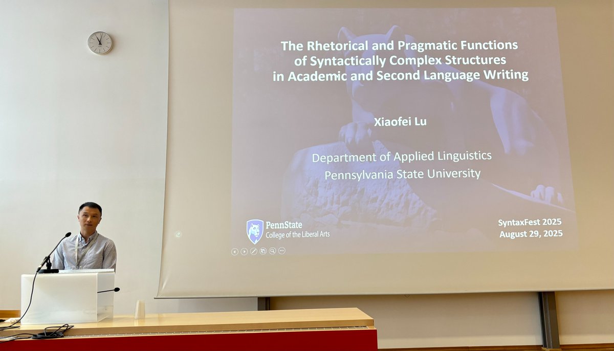 syntaxfest2025's tweet image. Listening to keynote speech by Dr Xiaofei Lu.

💡 Key takeaway? We should examine the differences between different groups of writers, paying attention to the rhetorical and pragmatic functions conveyed by these syntactically complex structures.

#SyntaxFest2025 #linguistics