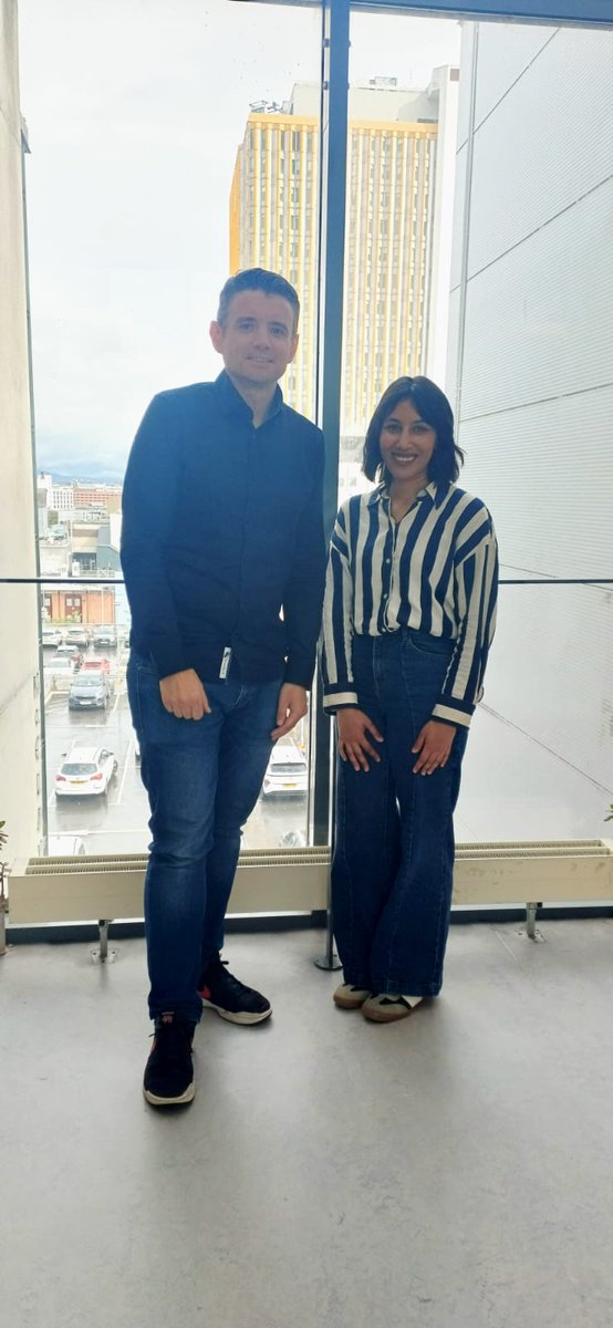 Garry Laverty (@drlaverty) on Twitter photo It was great to host Kruit Naik <a href="/K_Naik/">Kruti Naik</a> in our lab for the past 12 weeks.
Kruti is a PhD student within Prof Yahya Choonara's group <a href="/WitsUniversity/">Wits University</a>. She generated important data & made plenty of friends.
Today is her last day <a href="/pharmacyatQUB/">QUB Pharmacy School</a> but she'll be welcome back in future! It was great to host Kruit Naik <a href="/K_Naik/">Kruti Naik</a> in our lab for the past 12 weeks.
Kruti is a PhD student within Prof Yahya Choonara's group <a href="/WitsUniversity/">Wits University</a>. She generated important data & made plenty of friends.
Today is her last day <a href="/pharmacyatQUB/">QUB Pharmacy School</a> but she'll be welcome back in future!