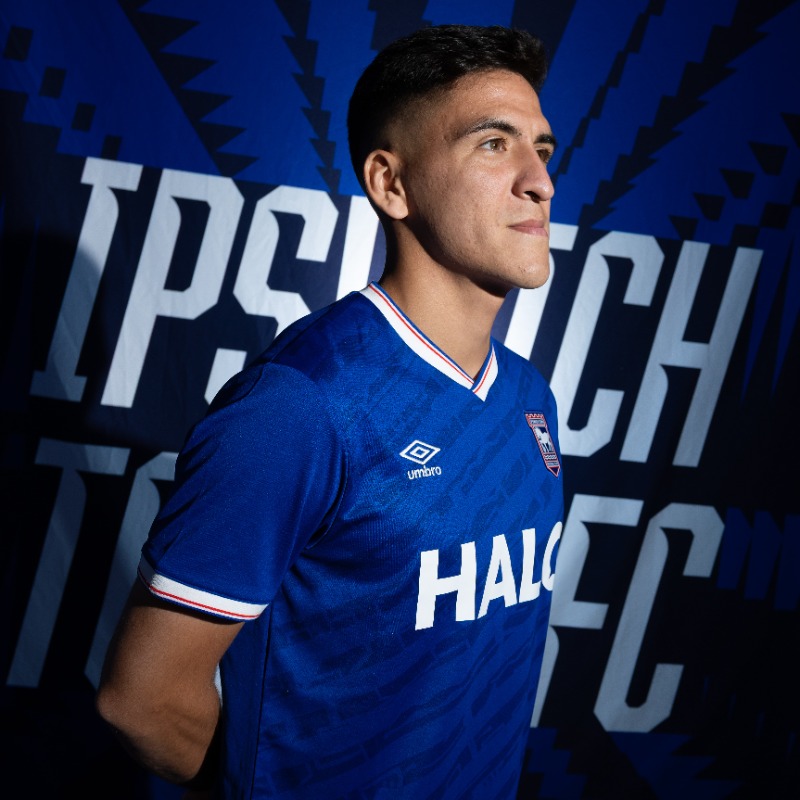IpswichTown's tweet photo. We're delighted to confirm the signing of Chilean central midfielder Marcelino Núñez from Norwich City. ✍️

Read more. 📰⤵️