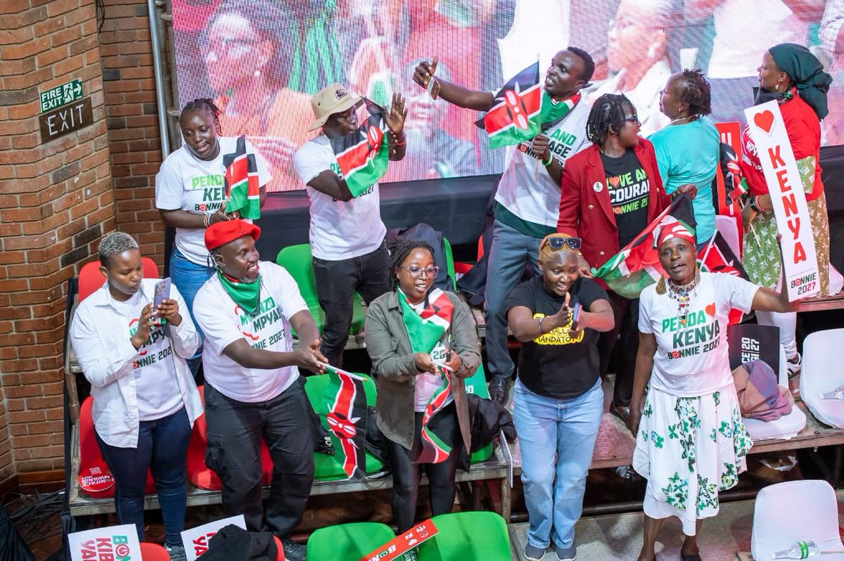 Drums 🥁 are now beaten, and we are dancing for change.

 No more:

1. Tribalism

2. Corruption

3. Extrajudicial killings

4. Sexual harassment and exploitation

A new KENYA ❤️🇰🇪❤️
#MwanzoMpyaKE
#LoveAndCourage
#BonifaceMwangi2027