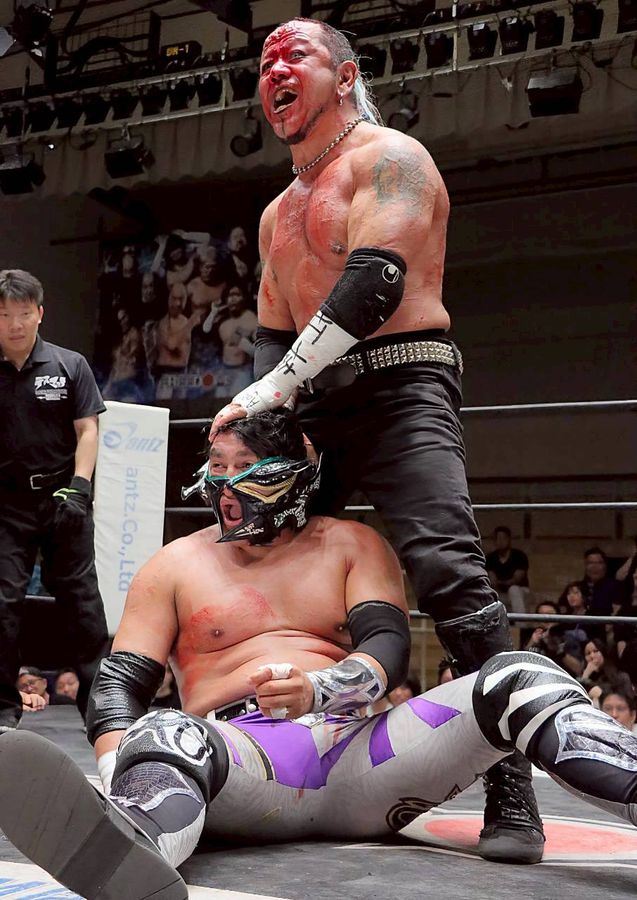 葛西純 vs ザンディグ フィギュア 大日本プロレス 凶器 付属品 71F8GrdWFKL._UF350,350_QL50_.jpg