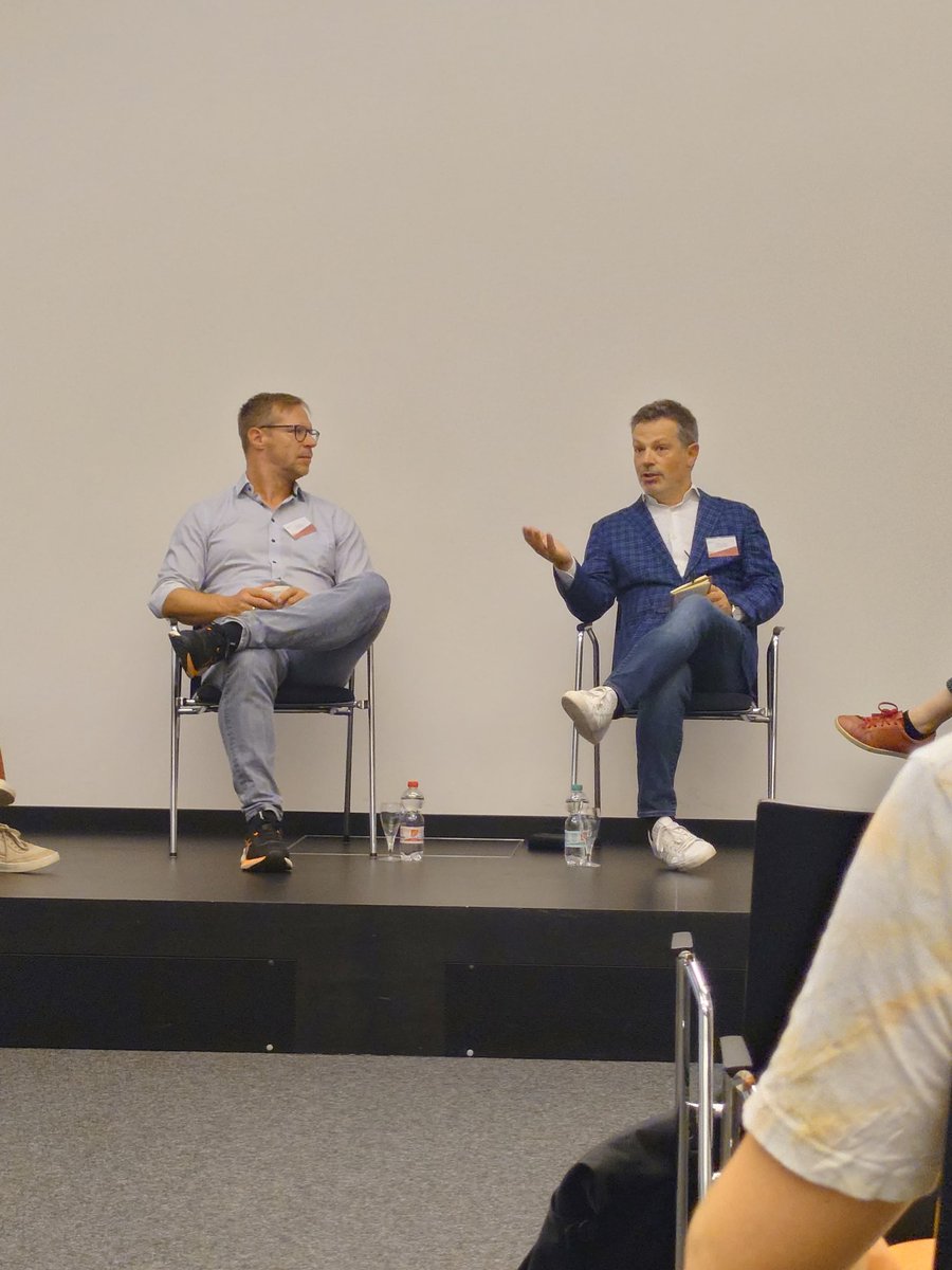 squazzoni's tweet image. Nice and engaging panel session on the integration of #computational social #science in #experiments #experimental #sociology at #ACES2025 in Leipzig!