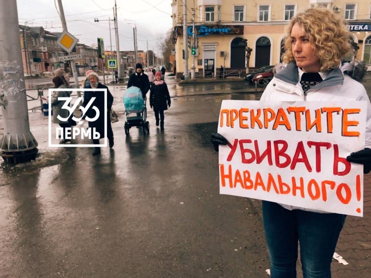 ‼️ Объявляем сбор на помощь Елене Гусевой

Елену вчера отправили в СИЗО за донаты ФБК.  Одна из дочек Елены несовершеннолетняя, ей 15 лет, она теперь осталась одна и  ей нужно будет как-то справляться, готовиться к школе .Также самой Елене нужны будут средства — на передачки,