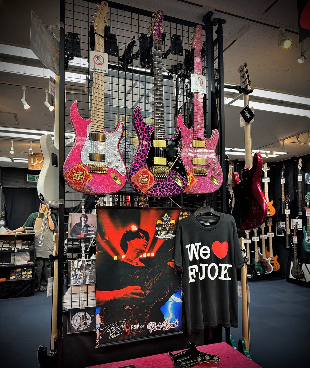 当店にも遂に“Pink Beast”降臨‼ 大村孝佳氏のニューモデル🆕 ESP