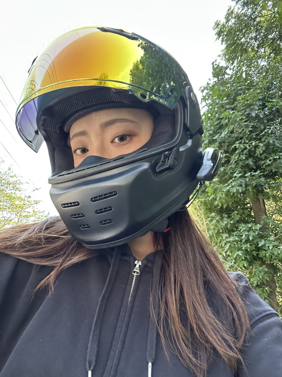 st___013's tweet photo. カブちゃんメーターが10,000㌔超えてたうぇ〜〜〜い、暑いから15分しか乗れません。 https://t.co/DuBGhx5zJq