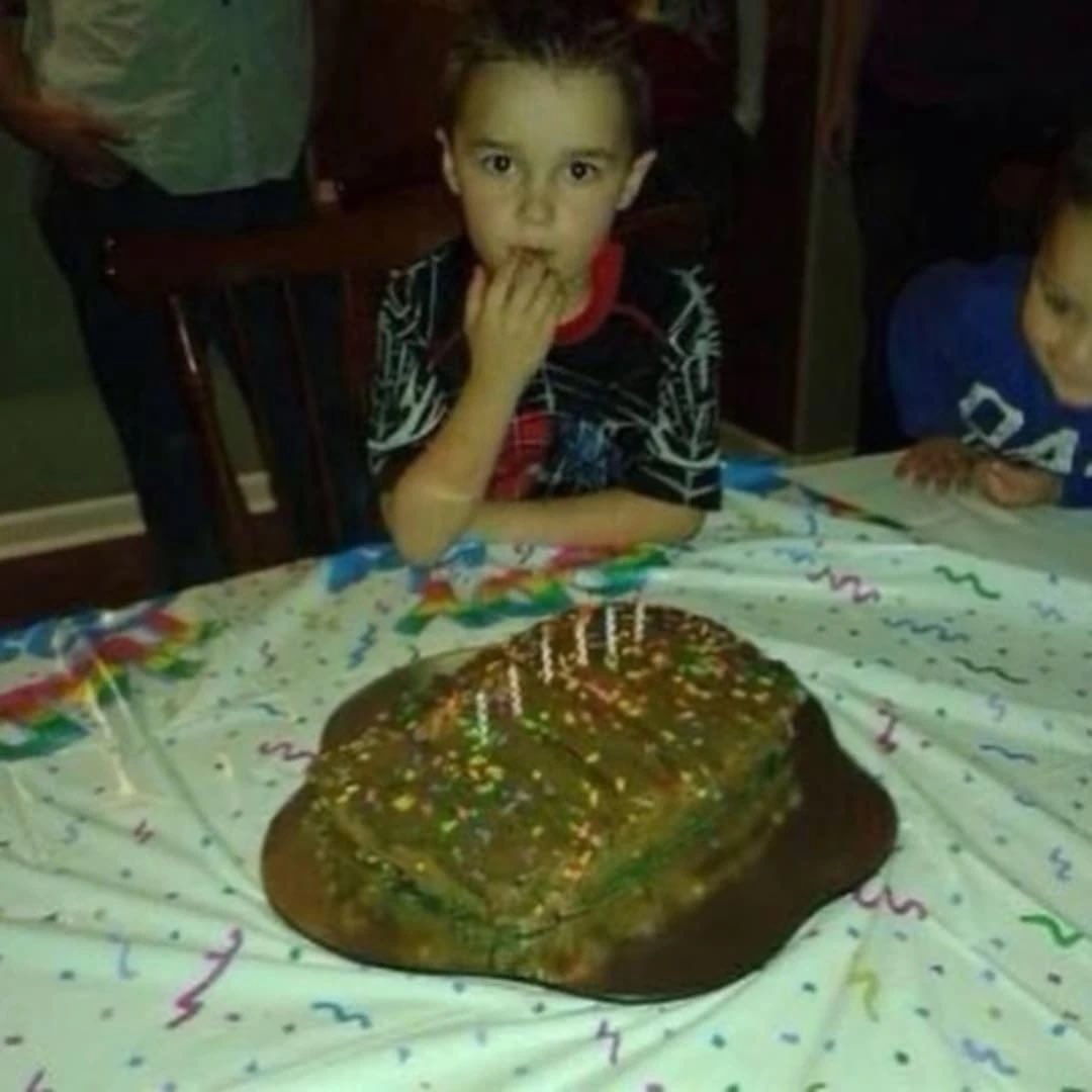 Happy birthday 🥳 <a href="/LiamPayne/">Liam</a> 

#HappyBirthdayLiam 
#HappyBirthdayLiamPayne 

Miss you 🥺