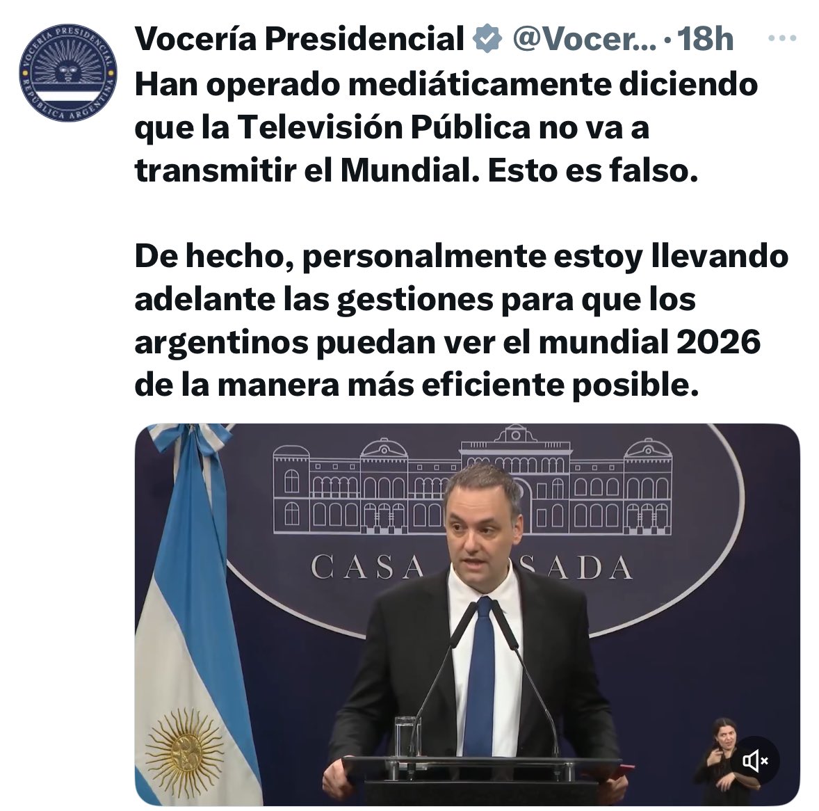 La dimensión del susto es tal que ya están prometiendo los partidos del mundial. 
Plan platita by Adorni.