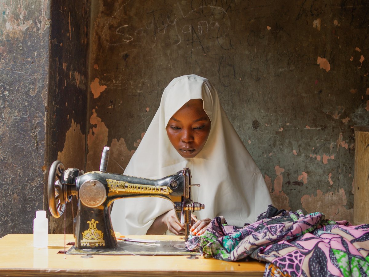 UNDPNigeria's tweet photo. From building financial resilience to improving agricultural productivity, @JapanGov, @NigeriaGov &amp; @UNDP are empowering conflict-affected communities in NE Nigeria to rebuild stronger &amp; drive lasting recovery through the Early Recovery Project
Read more: https://t.co/qThOPEtpwF https://t.co/Hj5rj7wm5V