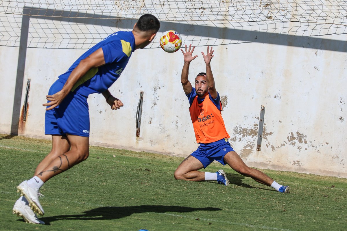 Unión Deportiva Melilla tweet media
