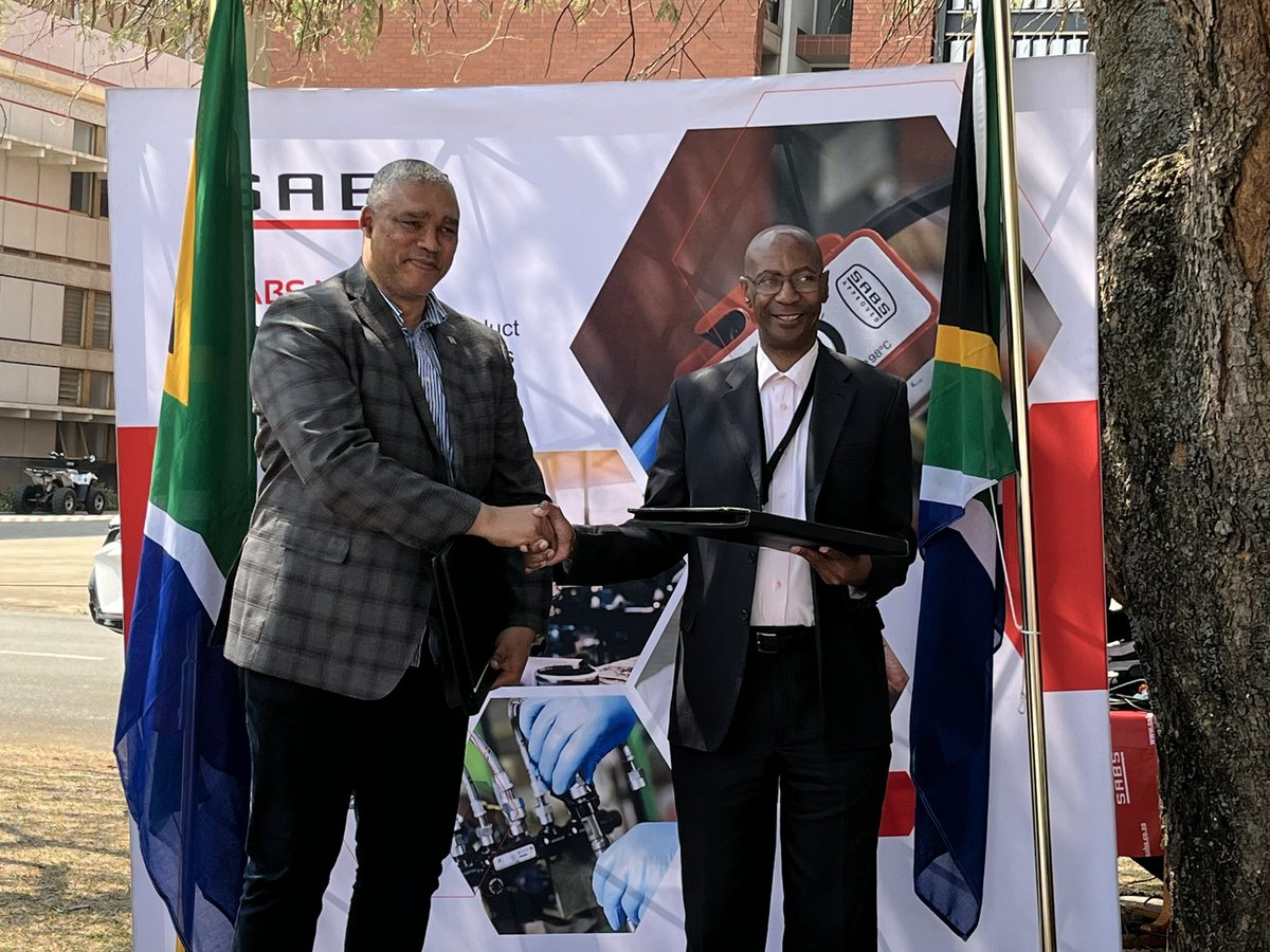 TshwaneEconDev's tweet photo. Signing the Memorandum of Understanding are Mr. Johann Mettler (The City of Tshwane) and Mr. Blake Mosley-Lefatola (SABS).

#InvestInTshwane
#TshwaneRising 
#MoU https://t.co/FmLPZGkM5i