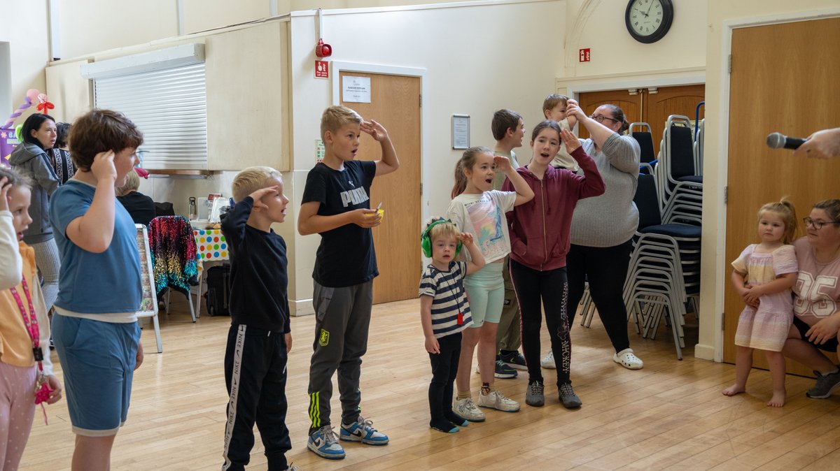 GreatDawley's tweet image. That’s a wrap on our Summer Breakfast Clubs! 🍕🎉 Huge thanks to our amazing suppliers. We loved breakfast pizzas &amp;amp; our groovy end-of-summer party! Back in October for half-term – can’t wait! #BreakfastClub #SummerFun