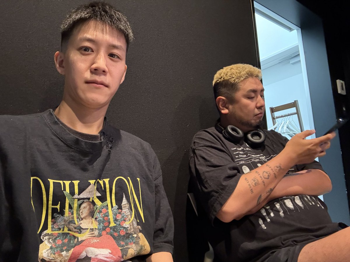 明日8/30(土)
MEGAコンコルド999+Plus岡崎北店(愛知)
MAKAくんとW来店です！

Tシャツも持ってきたんで良かったら記念に買って下さい‼️#PR