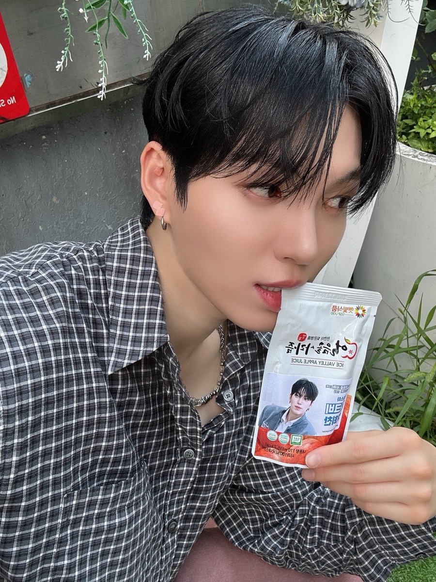 DKB_BRAVE's tweet image. 🔥양돌진🔥 잘 보셨나요?
웃으셨나요? 행복하셨나요?
계속 웃게 해드리겠습니다

BB! 난 언제나 BB에겐 돌진입니다
내 사랑 다 가져가❤️

- 양⭐️

Did you enjoy 🔥YANG-DOL-JIN🔥?
Did you laugh? Were you happy?
I'll keep making you laugh.

BB! I always go straight to BB.
Take everything my…