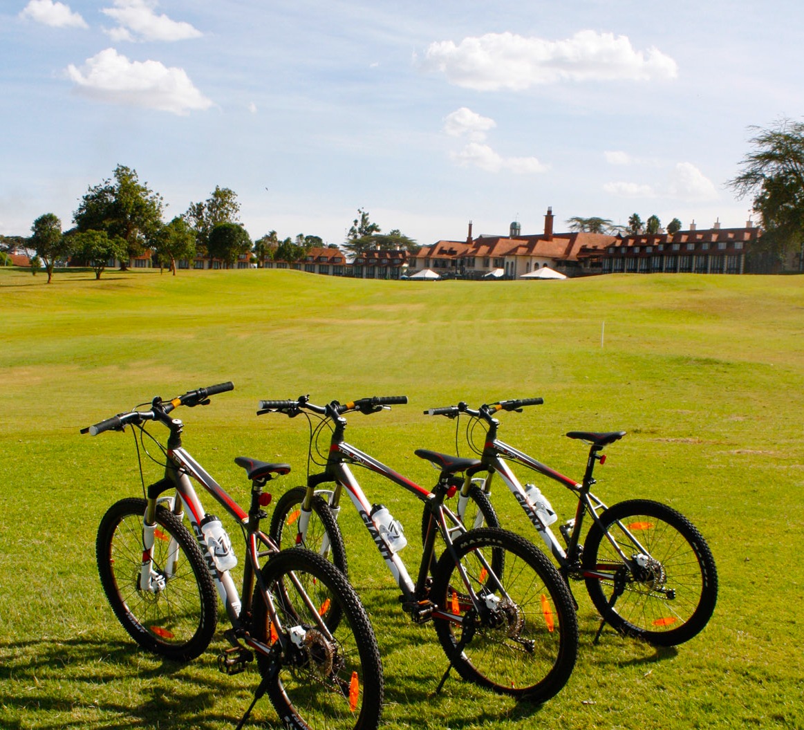 Looking for a fun way to spend time with friends?
Take a refreshing morning or evening ride through Windsor’s scenic golf course and forest trails. We’ve got a dedicated biking track and bikes too, just for you!

#CyclingAdventures #NatureRide #WindsorGolfHotel #ExploreWindsor