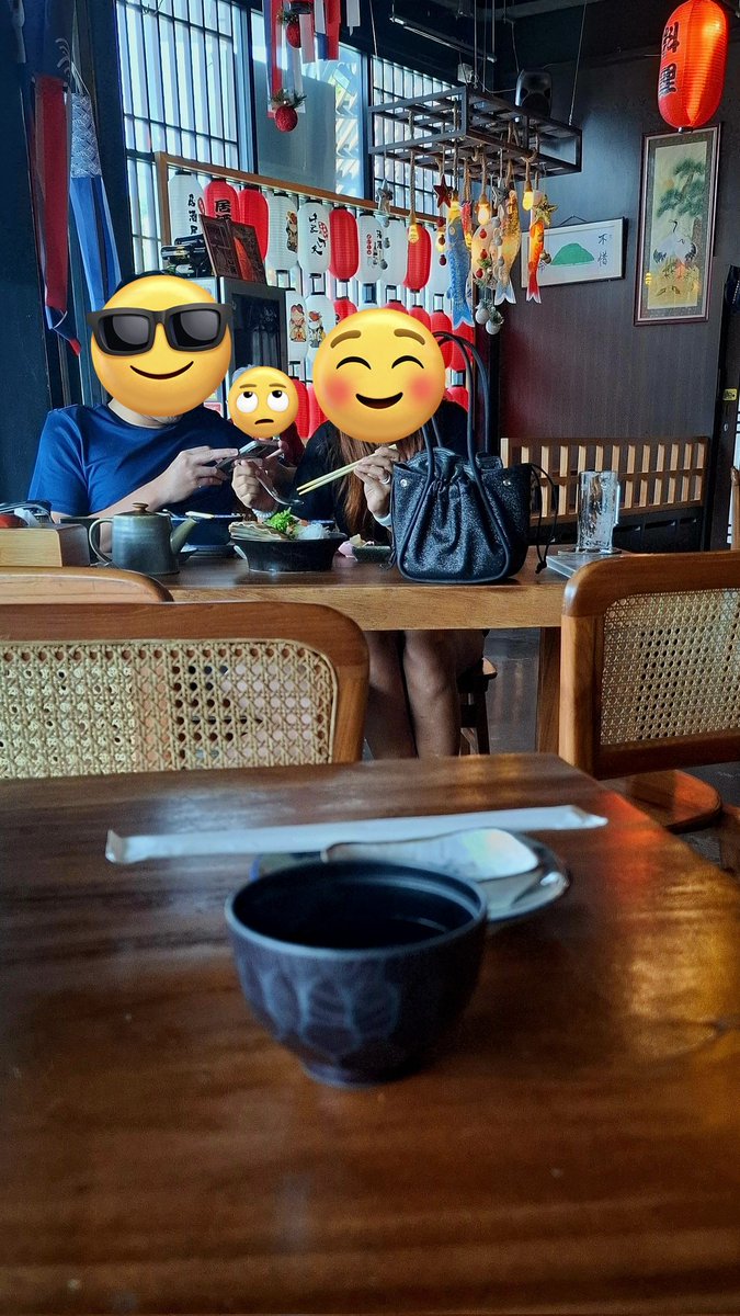 เหมือนกูมานั่งดูเขารักกัน ..