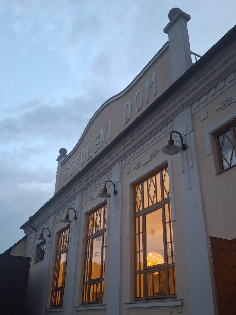 🇪🇺🇸🇮Il Dg <a href="/PierluigiVinai/">Pierluigi Vinai</a> in Slovenia all'evento di #AlpTextyles, progetto #Interreg <a href="/EUAlpineSpace/">Interreg AlpineSpace</a> con capofila <a href="/PoloPoschiavo/">Polo Poschiavo</a>, dedicato all'esplorazione di nuove storie tessili per le Alpi. 
Anci partecipa in qualità di membro dell'AG3 e 6 di <a href="/_Eusalp/">EUSALP</a>
➡️anciliguria.it/newsbox/anci-l…